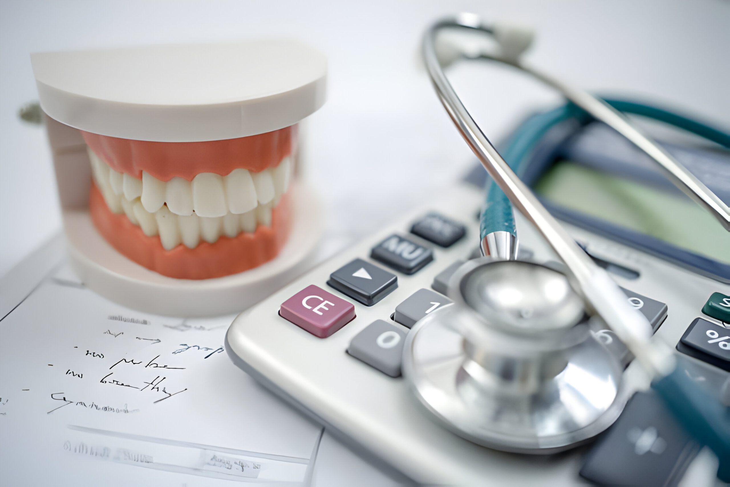 A Comprehensive Guide to Traditional Dentures Benefits